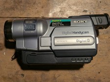Sony Handycam DCR-TRV145E with