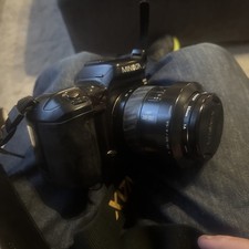 Minolta Dynax 7000 Si 35mm Film Camera + 28-80mm AF Lens