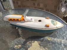 Sutcliffe Model Bluebird Boat