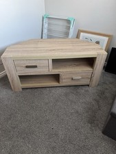 Corsica Light Oak Corner TV