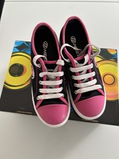 Heelys Size 1 Black White Hot