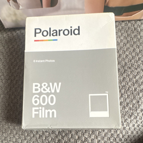 Polaroid 600 series black - 600, &