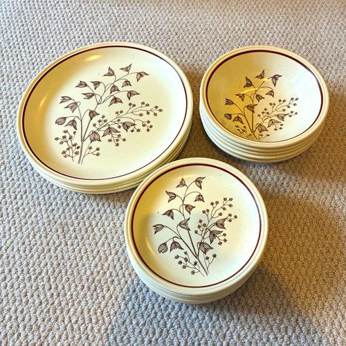 Vintage biltons brown flowers - biltons,