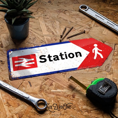 Station walk train arrow - train,