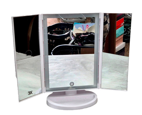 Fascinate fold out - out, vanity