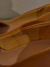 GOLD SHOES BRAND NEW MARKS AND