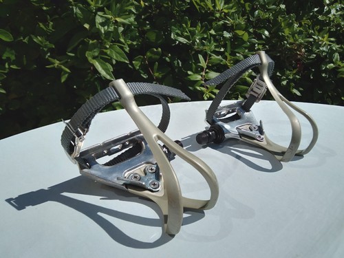 Shimano 550 aero pedals - aero, +