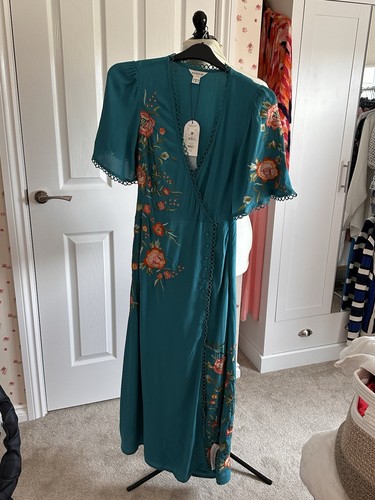Beautiful monsoon women - beautiful, women's