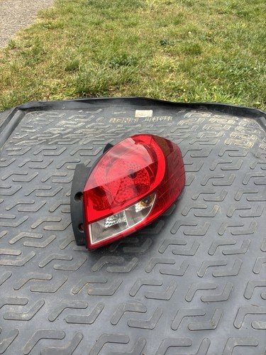 Renault clio estate 2009 2012 - renault, 2009-2012