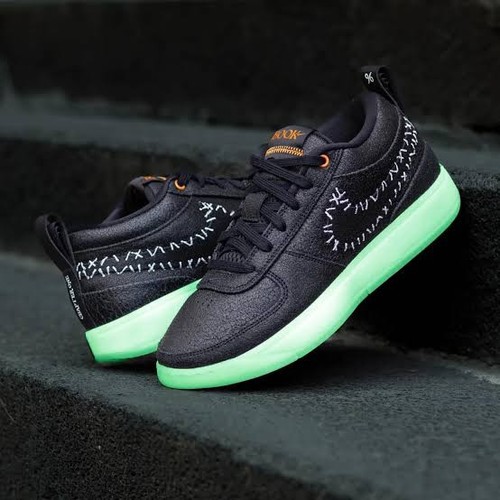 Nike book halloween glow - book, 1