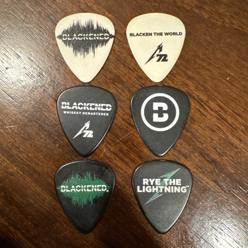 Metallica m72 lot 6 - lot, of