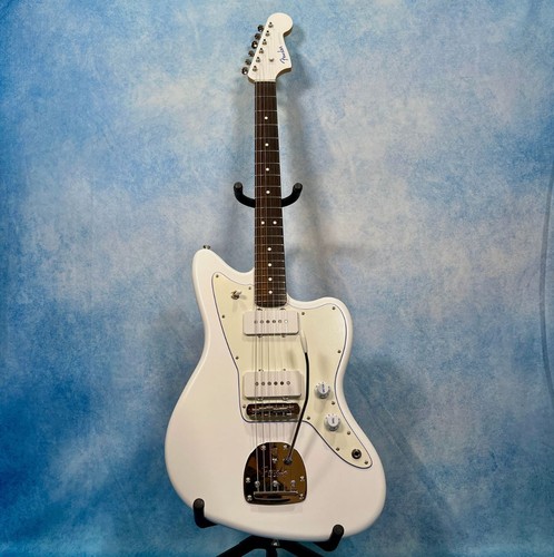 Fender made japan limited - in,