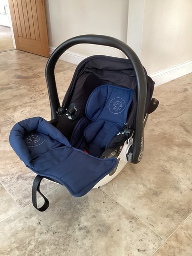 Kiddy size plus infant - size, car