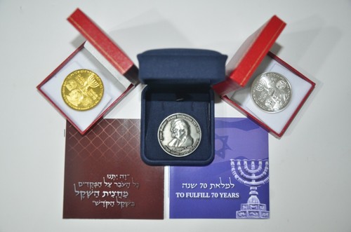 Complete set coins half - coins,
