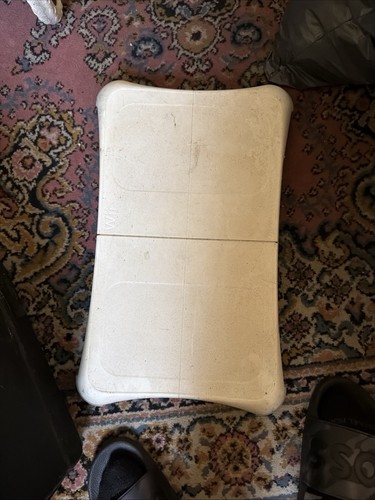 Wii fit board - wii,