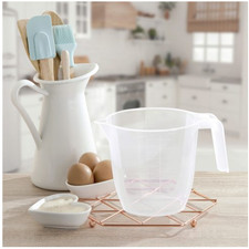 Measuring Jug Clear Plastic 2