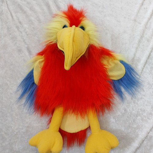 The puppet company red - red, yellow