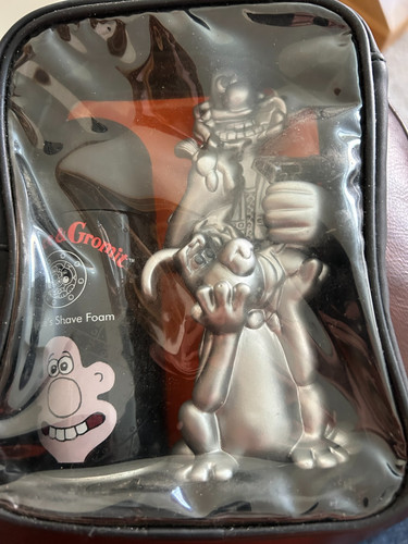 Wallace and gromit - wallace, shave