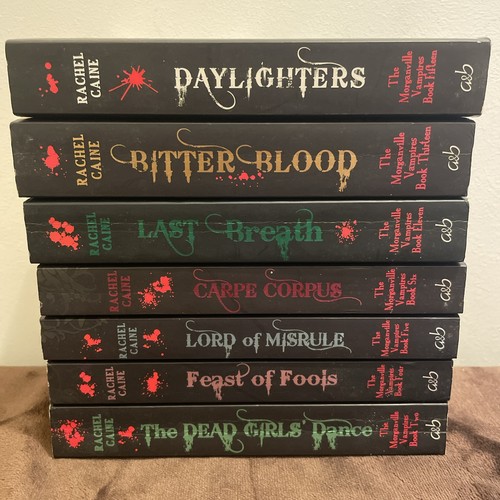 The morganville vampires books - morganville,