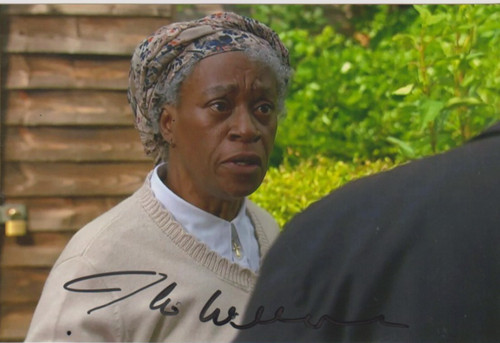 Flo wilson hand signed - , **hand