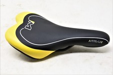 RALEIGH MTRAX LAHAR ADULT MTB MEN TREKKING BIKE SADDLE  SEAT BLACK & YELLOW