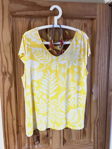 Yellow white shirt nwt - yellow+white,