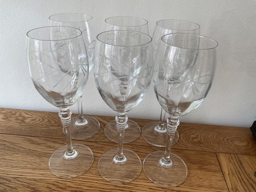 Piece wine glasses set - 6, set.
