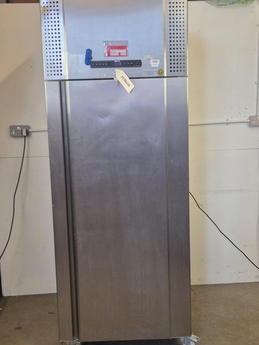 Gram r290 fridge - gram,