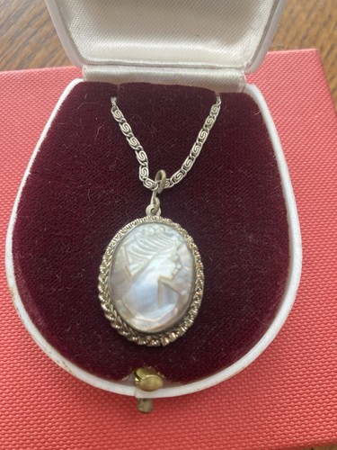 Vintage cameo pendant - vintage, silver