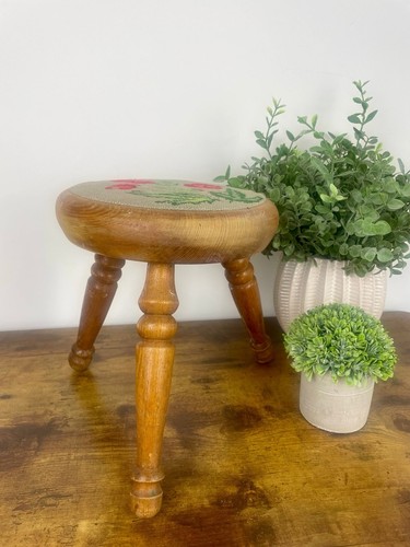 Vintage hardwood milking - vintage,