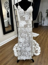 Grace Loves Lace, "Rosa" in