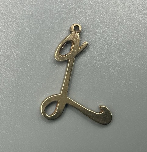 9ct gold initial pendant - gold,