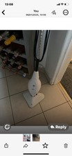 Floor Steamer And 2 Pads