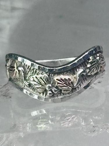 Black hills gold - black,