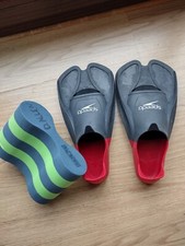 Swim training Maru float and Speedo Biofuse fins/flippers