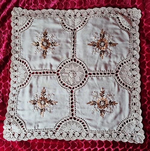 Vintage small tablecloth 78cm - vintage,
