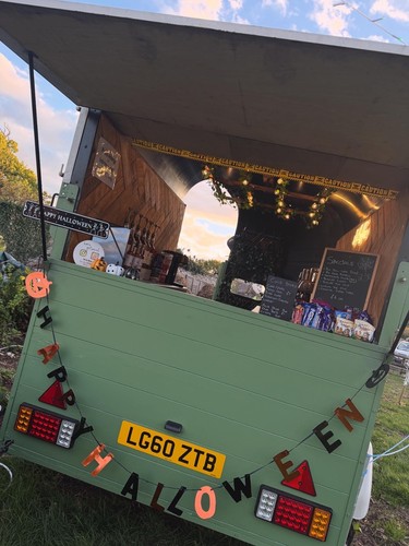 Horse box conversion catering - horse,