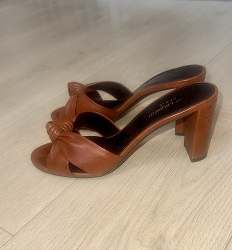 Saint laurent - saint,
