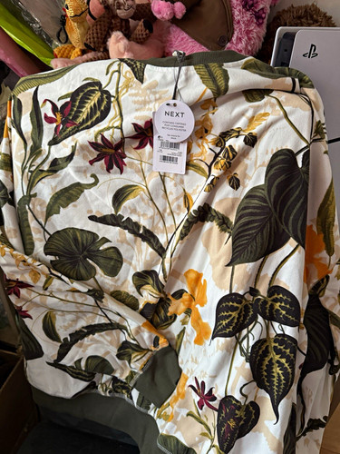 Next botanical floral plush - botanical,
