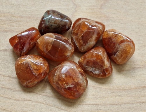 Spessartine garnet mm - spessartine,