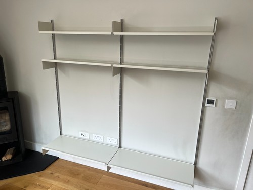 Vitsoe 606 wall shelving - vitsoe,