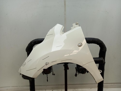 Ford left front wing s - ka,