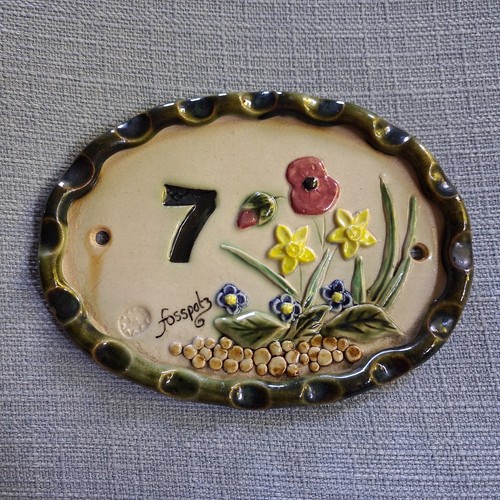 Ceramic plaque house - , number