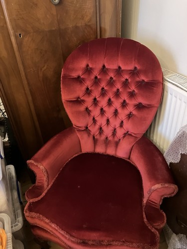 Chesterfield antique victorian - chesterfield,