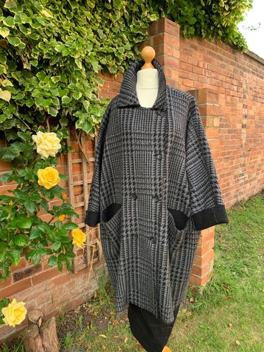 Iconic oska oversized cocoon - iconic,