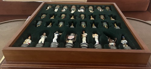 Danbury mint baseball chess - mint,