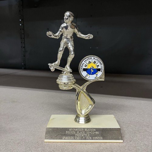 Casl skateboard contest trophy - casl,