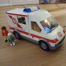 PLAYMOBIL  HOSPITAL -