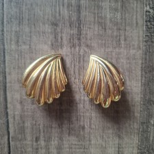 Vintage Sphinx Clip On Gold