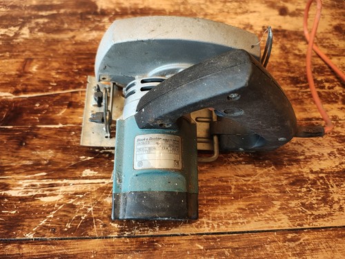 Black and decker - black, circular